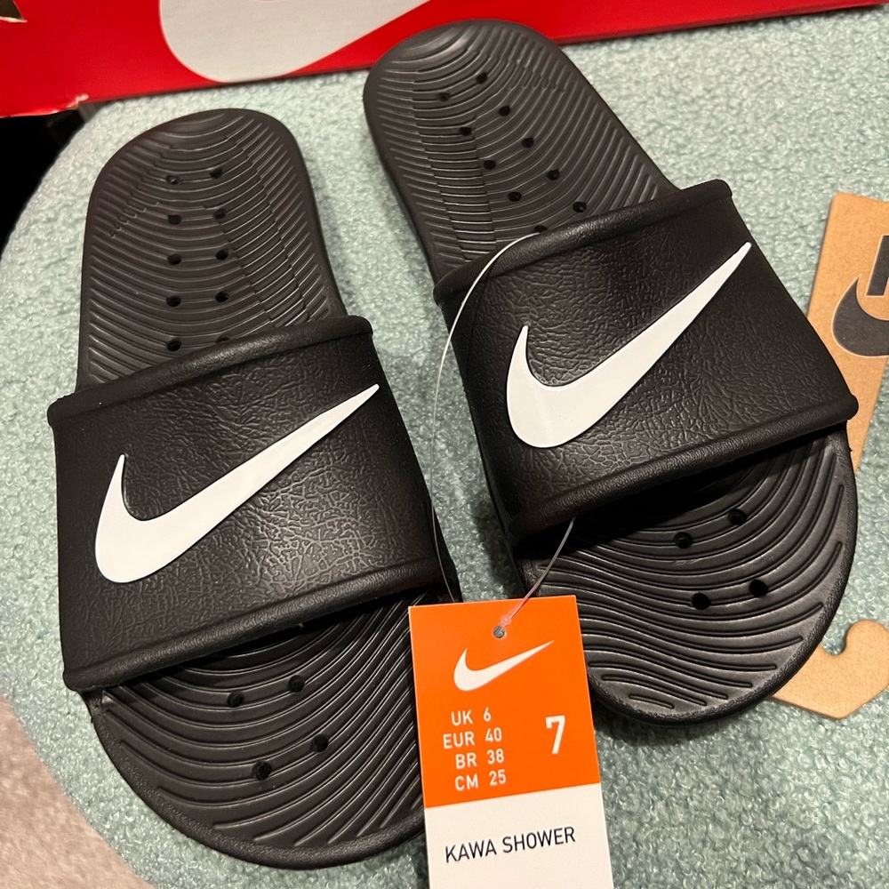 NWT Nike Kawa Shower Shoes